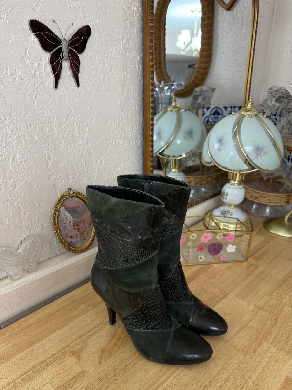 2000’s Nine West Size 9 Patchwork Leather Suede Mid-Calf Heeled Boots Indie Fall